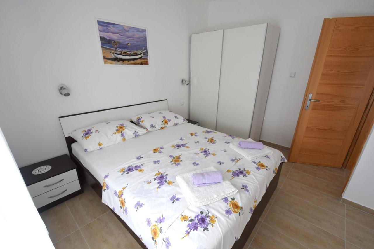 Apartments Buturajac Крк Экстерьер фото