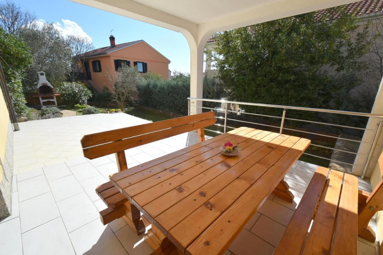 Apartments Buturajac Крк Экстерьер фото