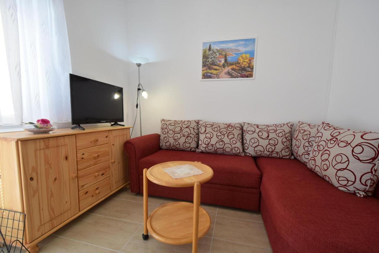Apartments Buturajac Крк Экстерьер фото